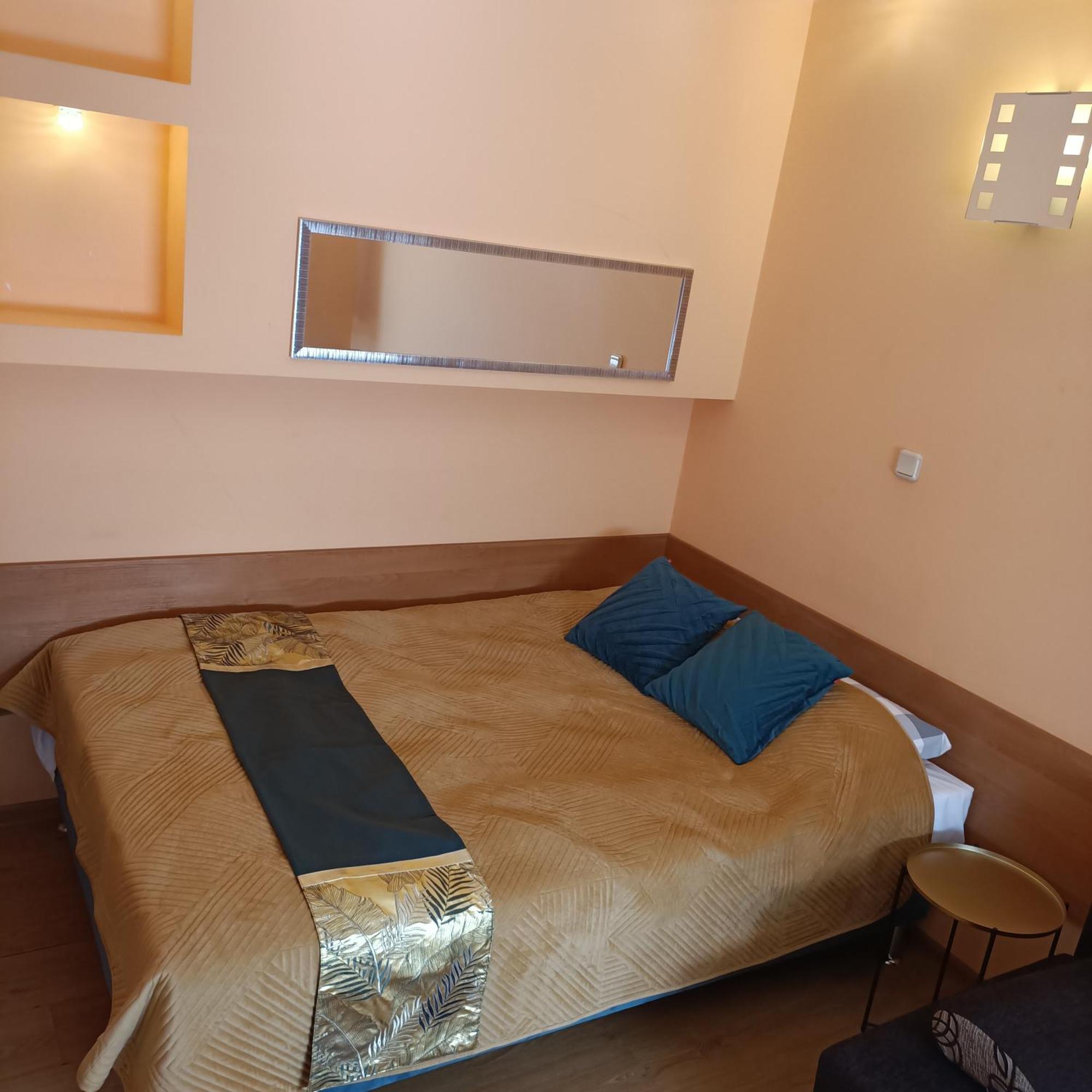 "Vanilla" Pokoje I Apartamenty Nad Brzegiem Jeziora 奥克宁卡 外观 照片
